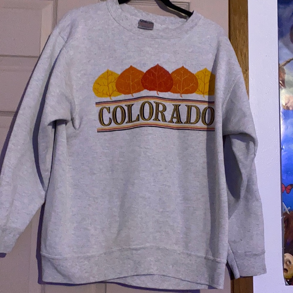 State crewneck